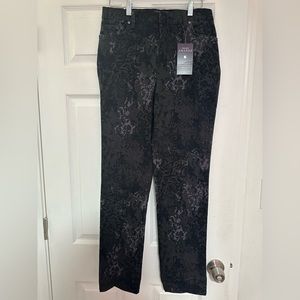 NWT Gloria Vanderbilt Dark Floral Amanda Jeans Original Slimming Jean Size 6